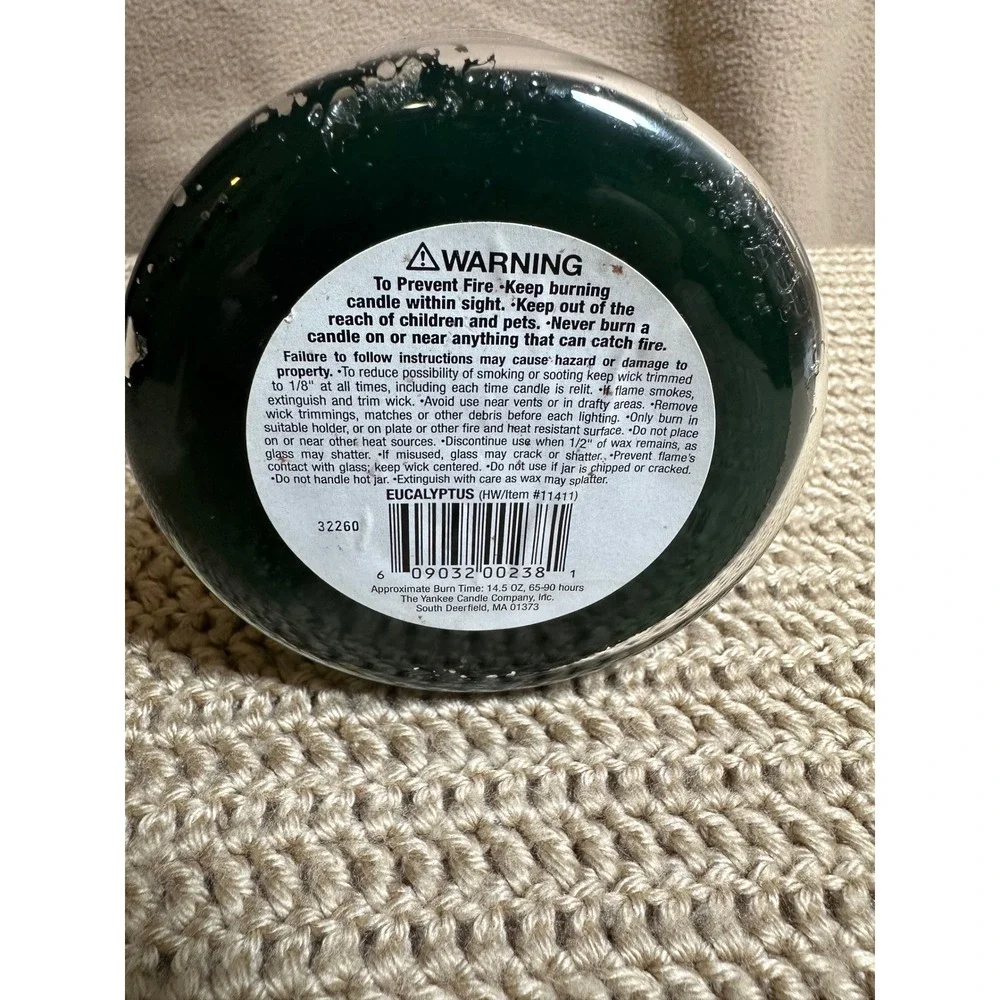 Yankee Candle Housewarmer Retired Eucalyptus Scented Medium Jar Candle 14.5 oz